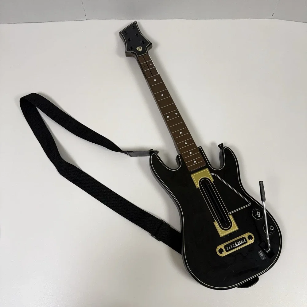 Guitar Hero Live Guitar for XBOX 360/PS4 Black Activison No Dongle Model 0000654